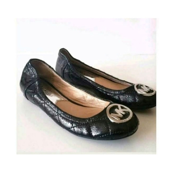 🌸Michael Kors | Signature Patent‎ Leather Flats 7 - Picture 1 of 11